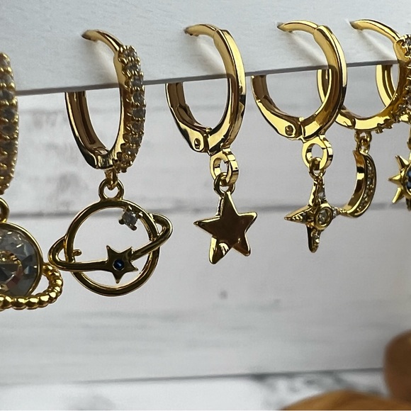 SET OF 3 PAIRS OF EARRINGS - Picture 3 of 6